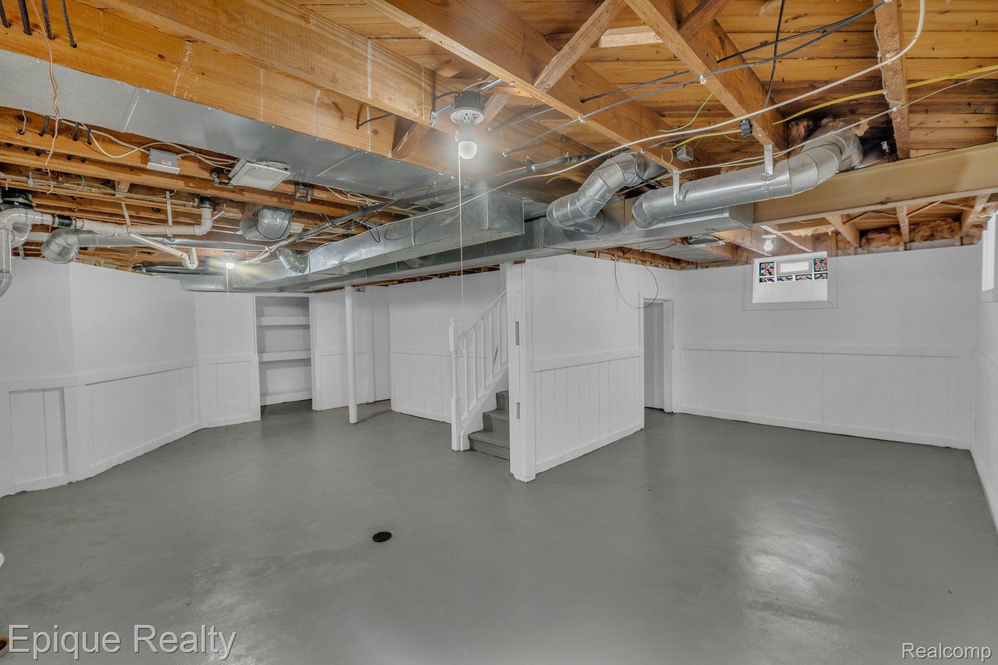 8001 JACKSON Street