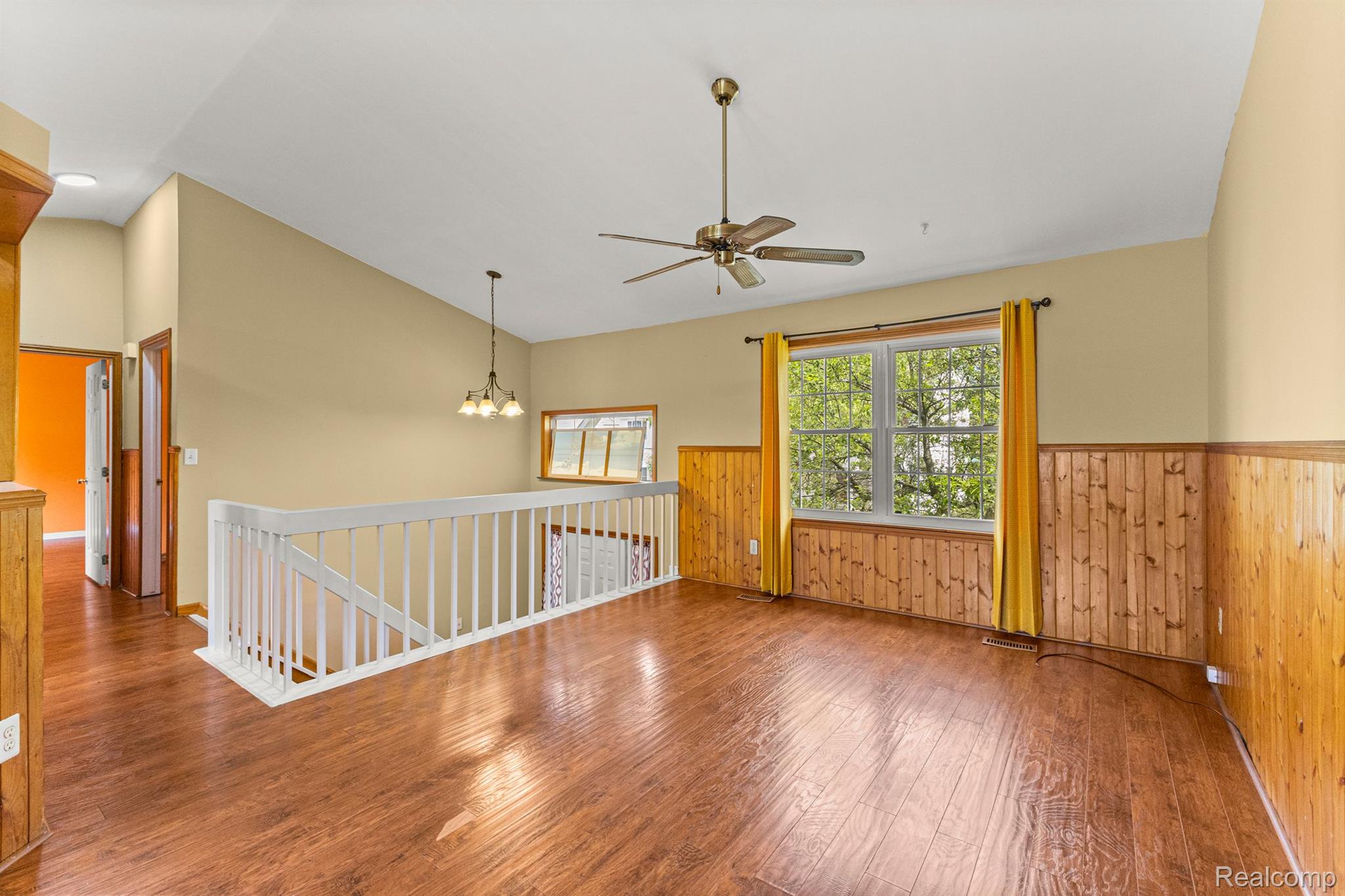 2390 MCGEE