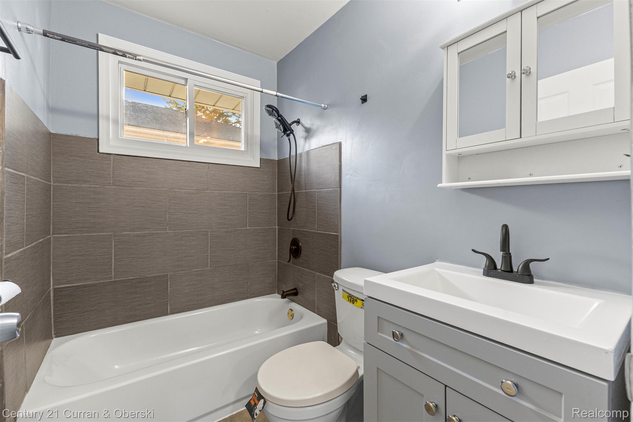 17295 Dora Street