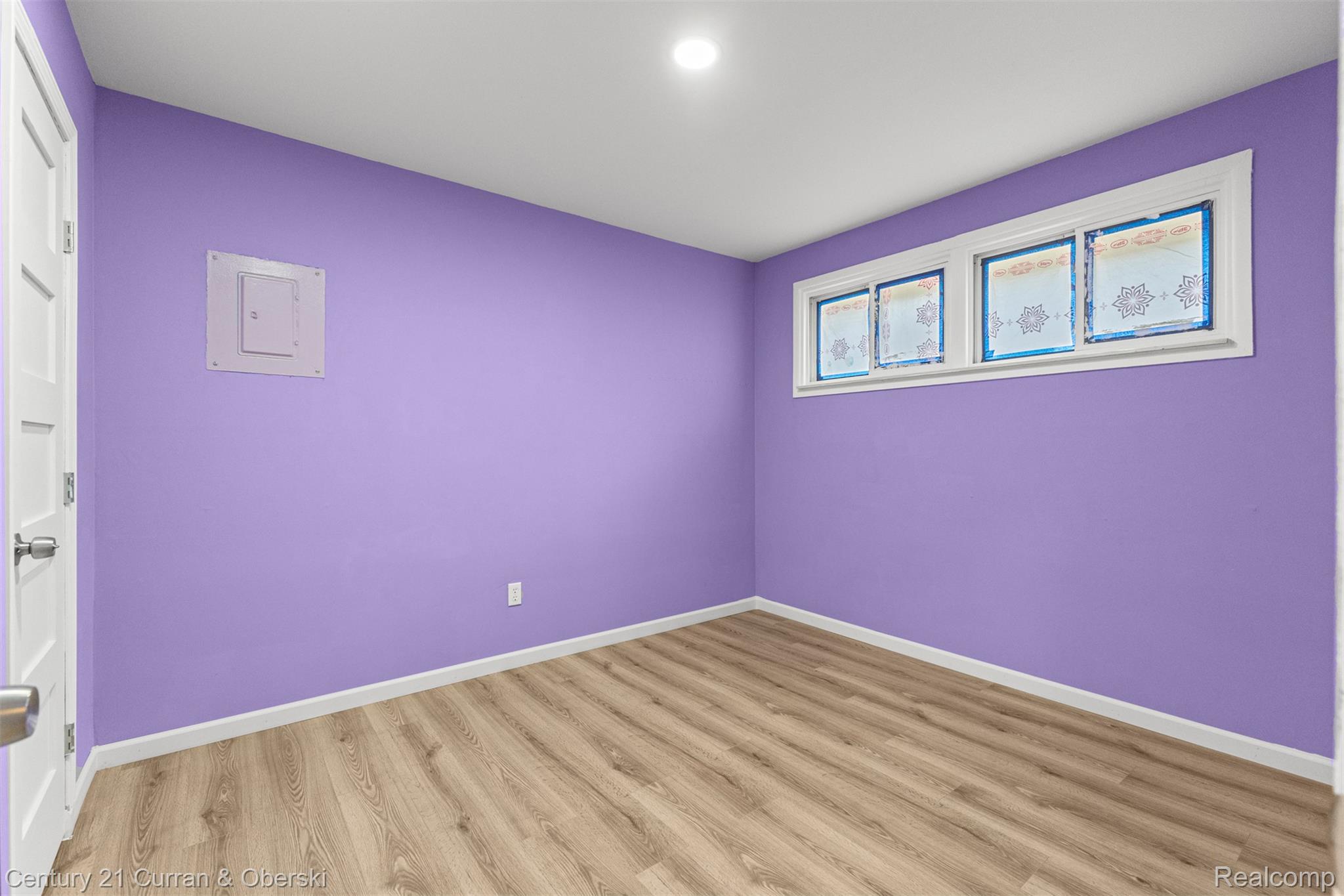 17295 Dora Street