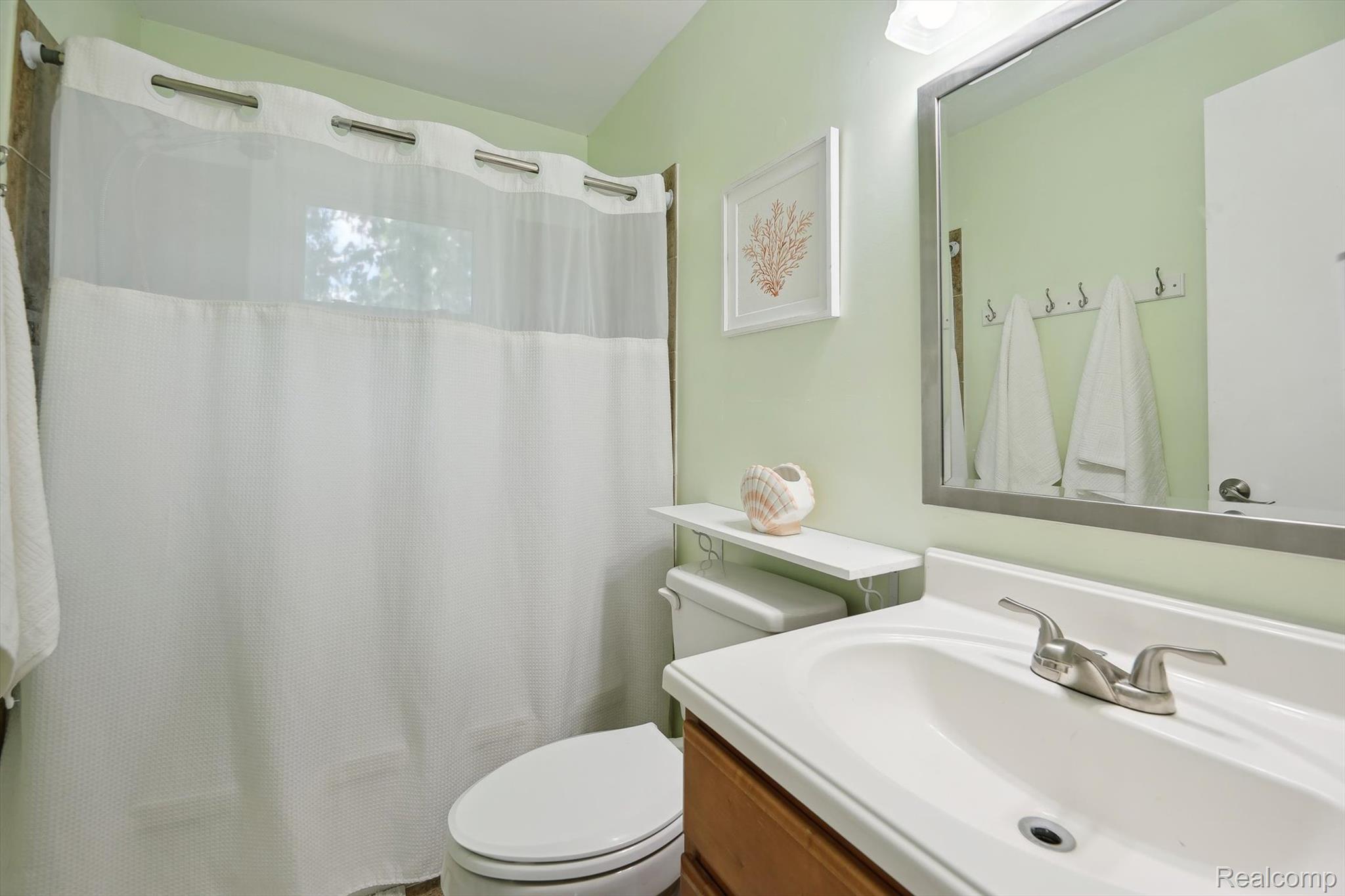 29934 Tamarack Drive