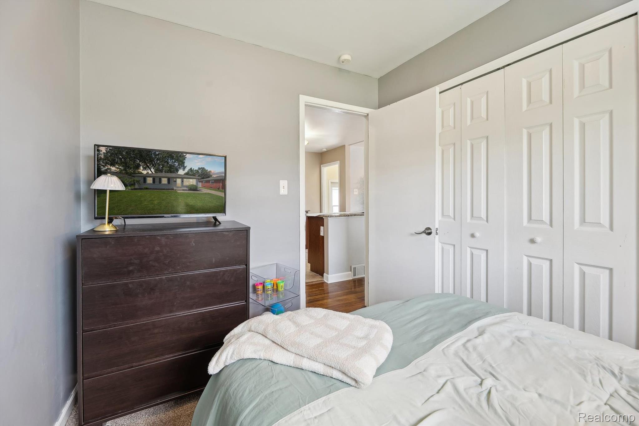 29934 Tamarack Drive