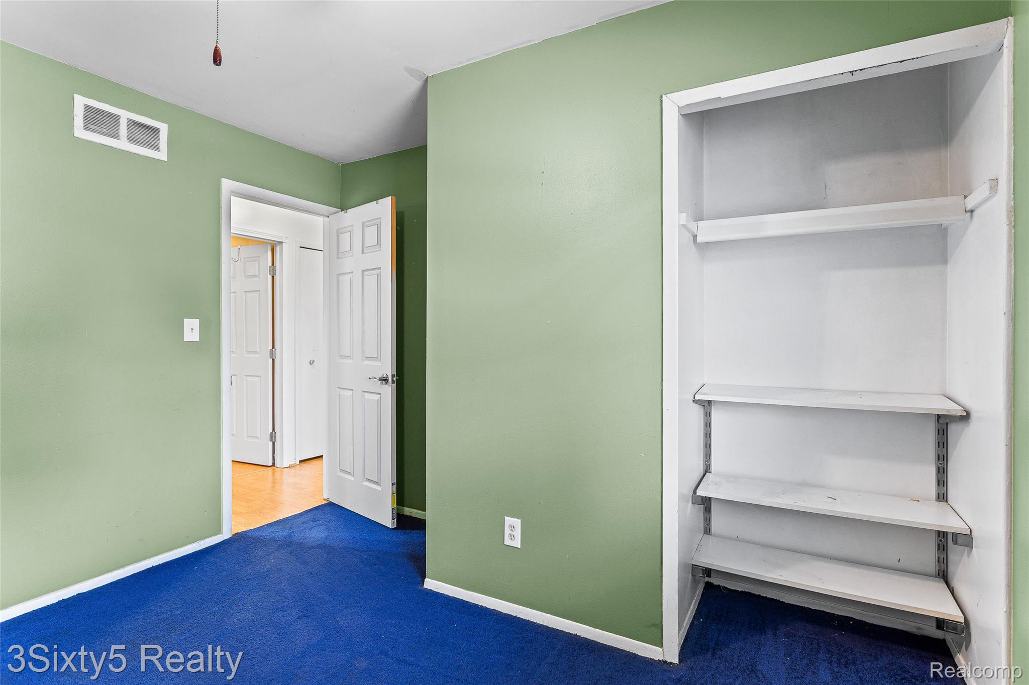 18528 Trail Ridge Court