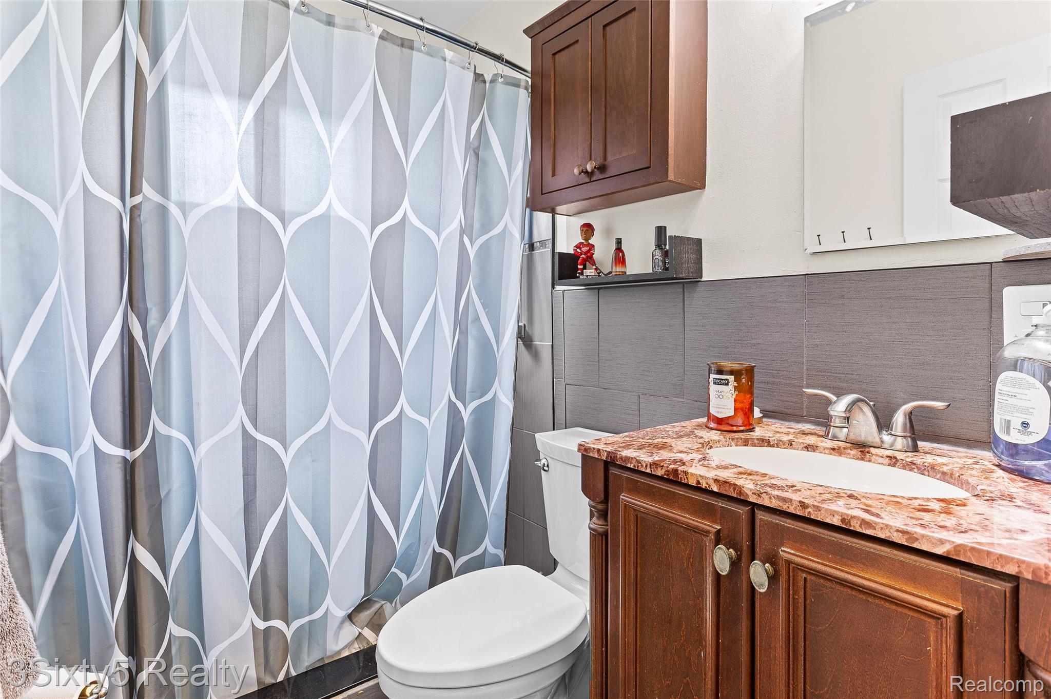 18528 Trail Ridge Court