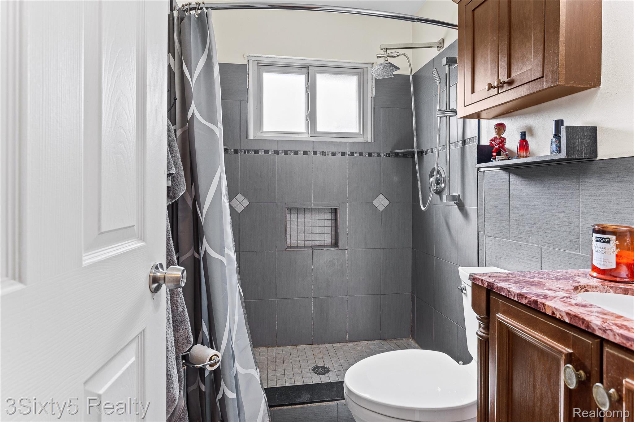 18528 Trail Ridge Court