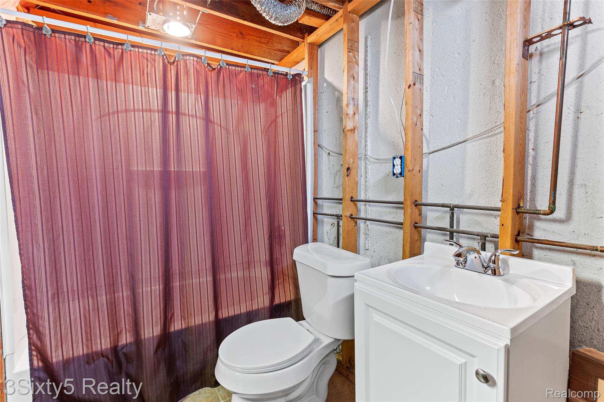 18528 Trail Ridge Court