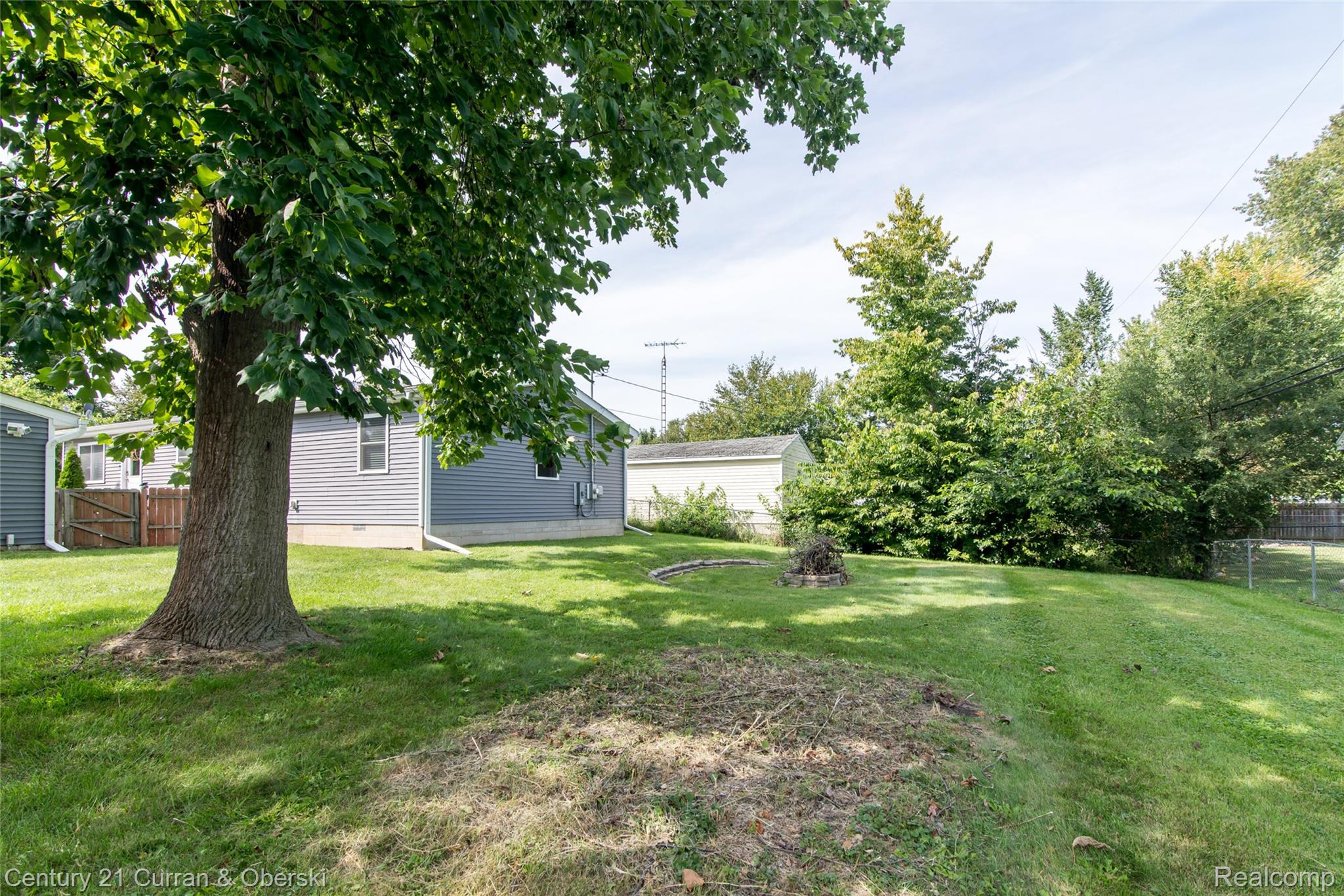 716 Ternes Road