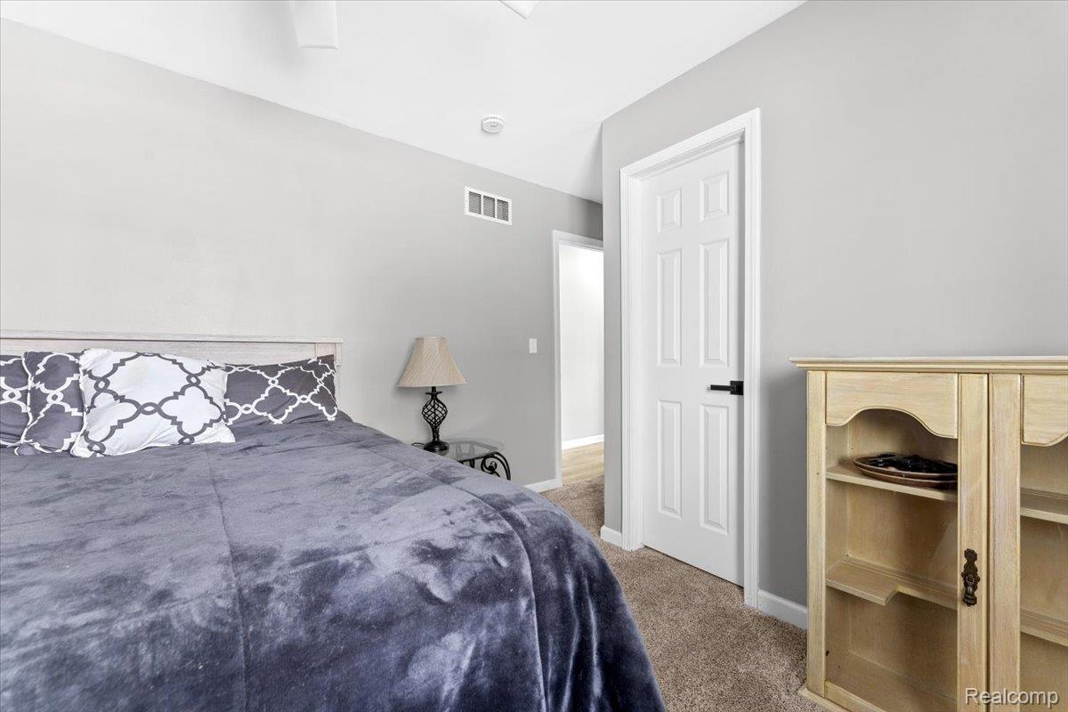 21526 E Chipmunk Trail