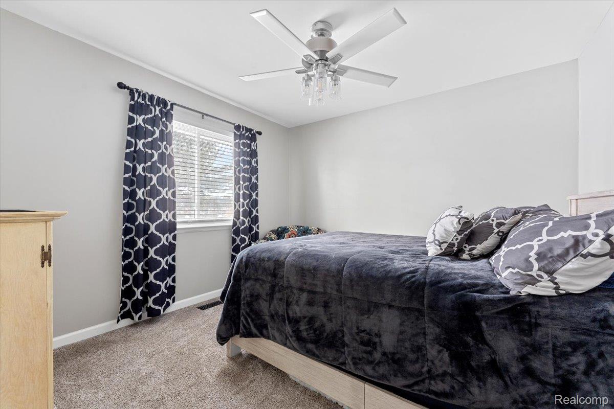 21526 E Chipmunk Trail