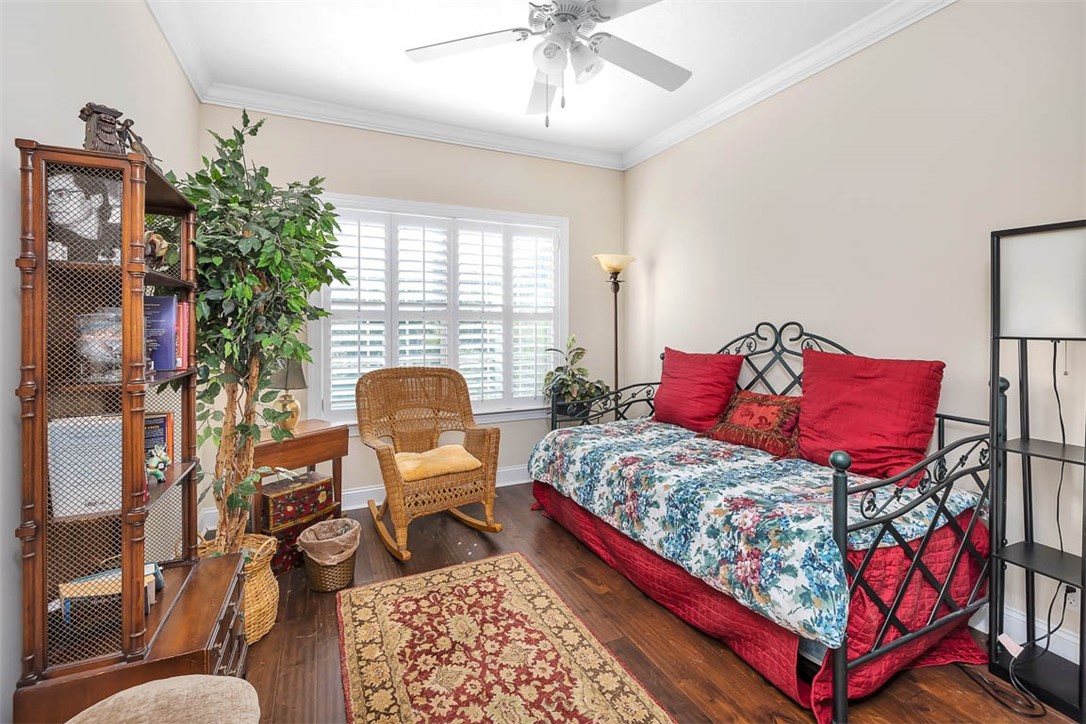 1204 Reserve Lane