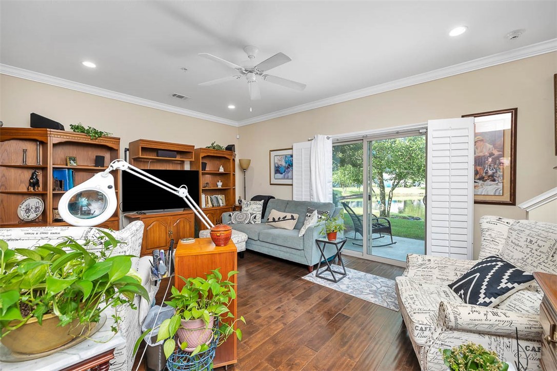 1204 Reserve Lane