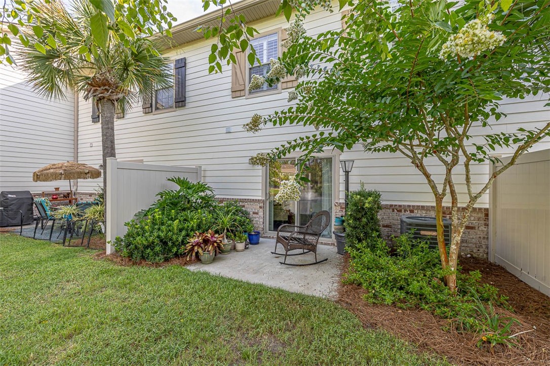 1204 Reserve Lane