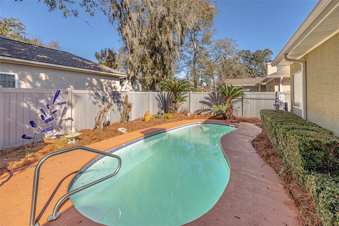 115 Ashwood Way