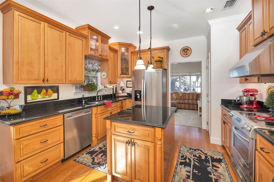 115 Ashwood Way