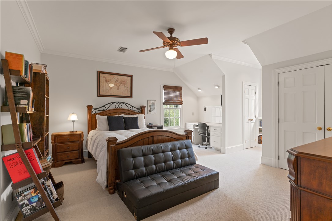251 Abbott Lane