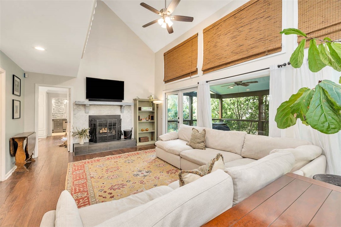 302 Wormslow Court