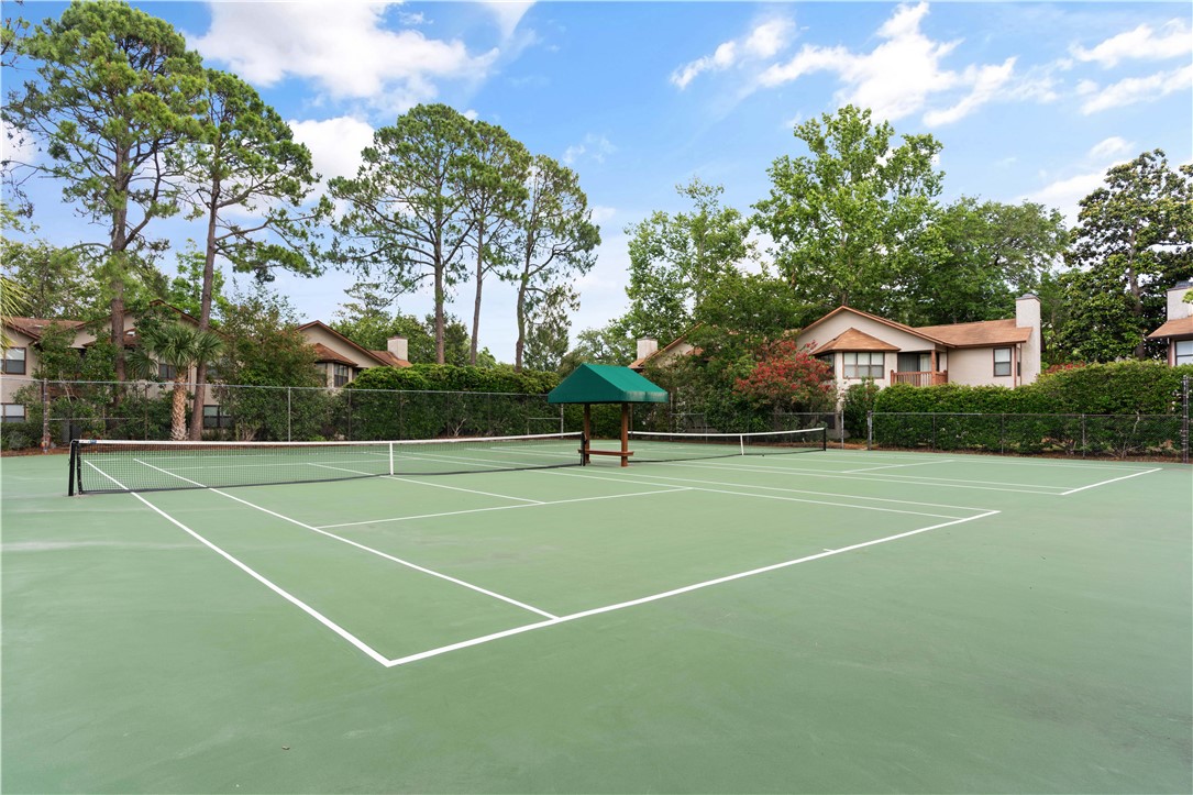 306 Harbour Oaks Drive