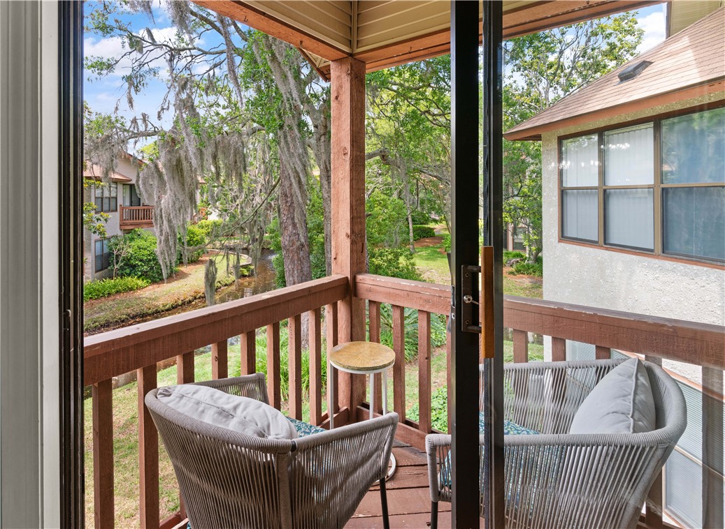 306 Harbour Oaks Drive