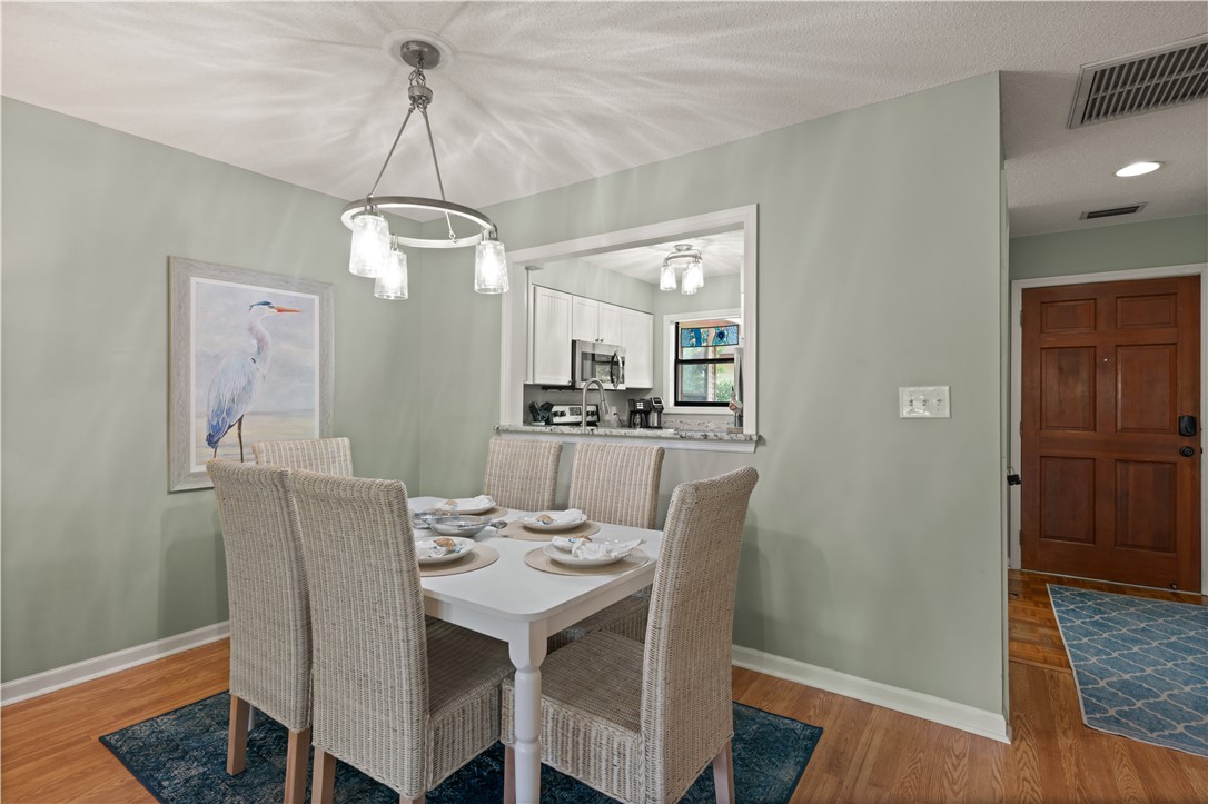 306 Harbour Oaks Drive