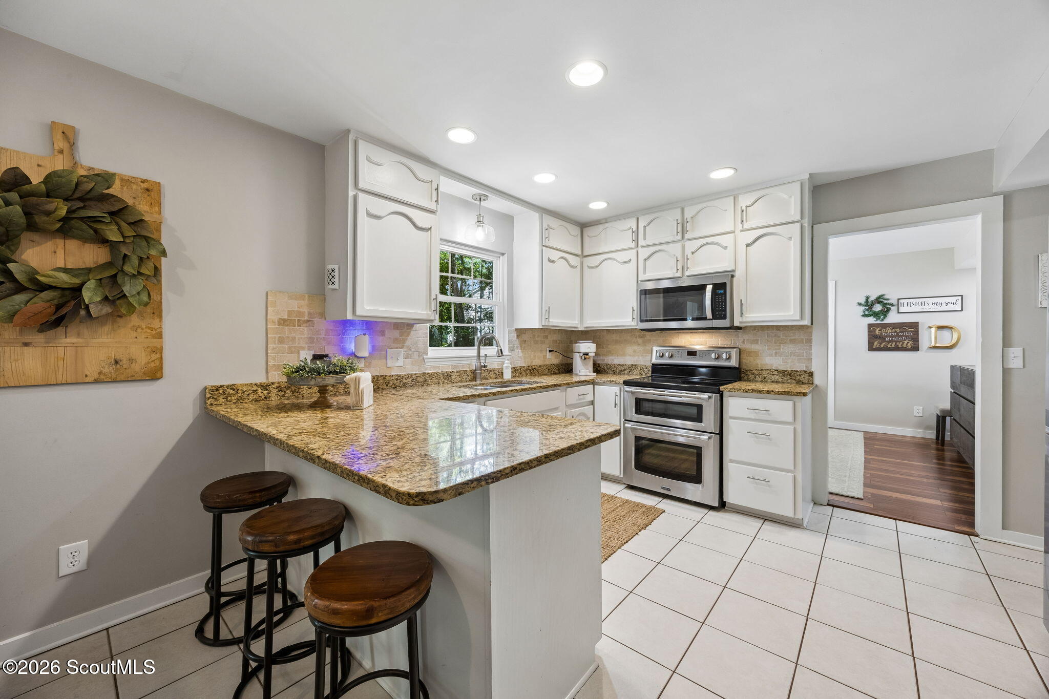 26 Anglers Cove Way