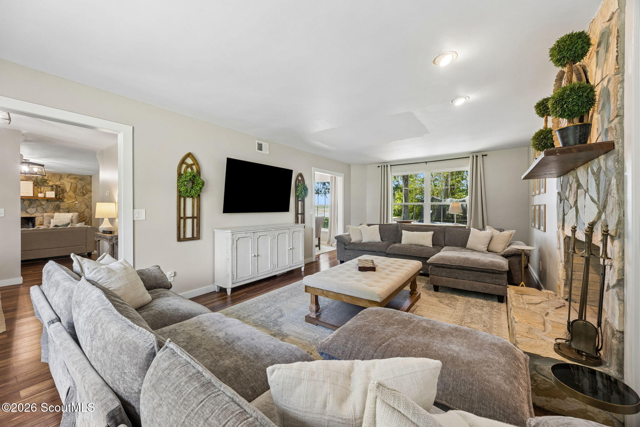 26 Anglers Cove Way