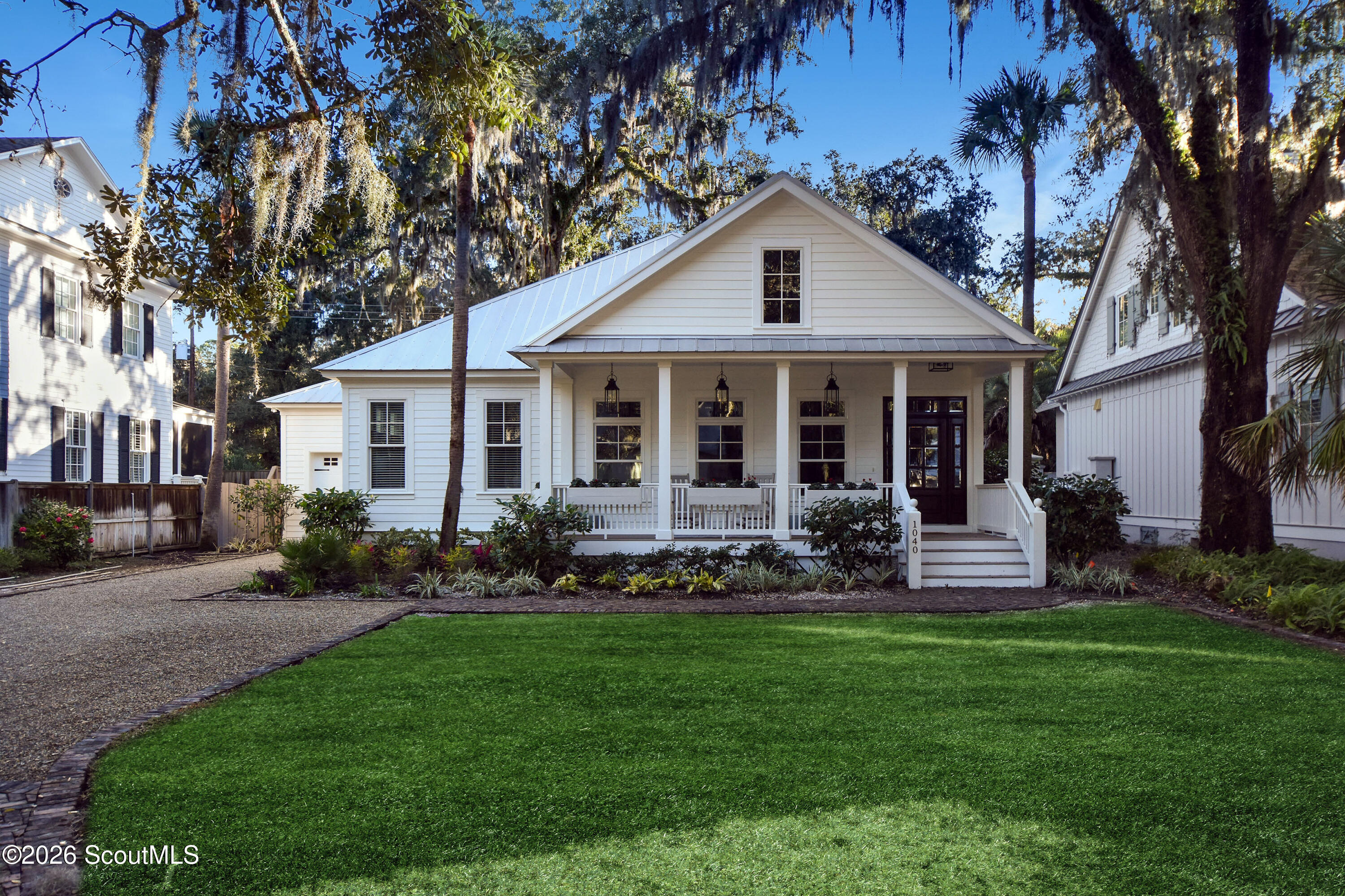 1040 Village Oaks Lane, St. Simons Island