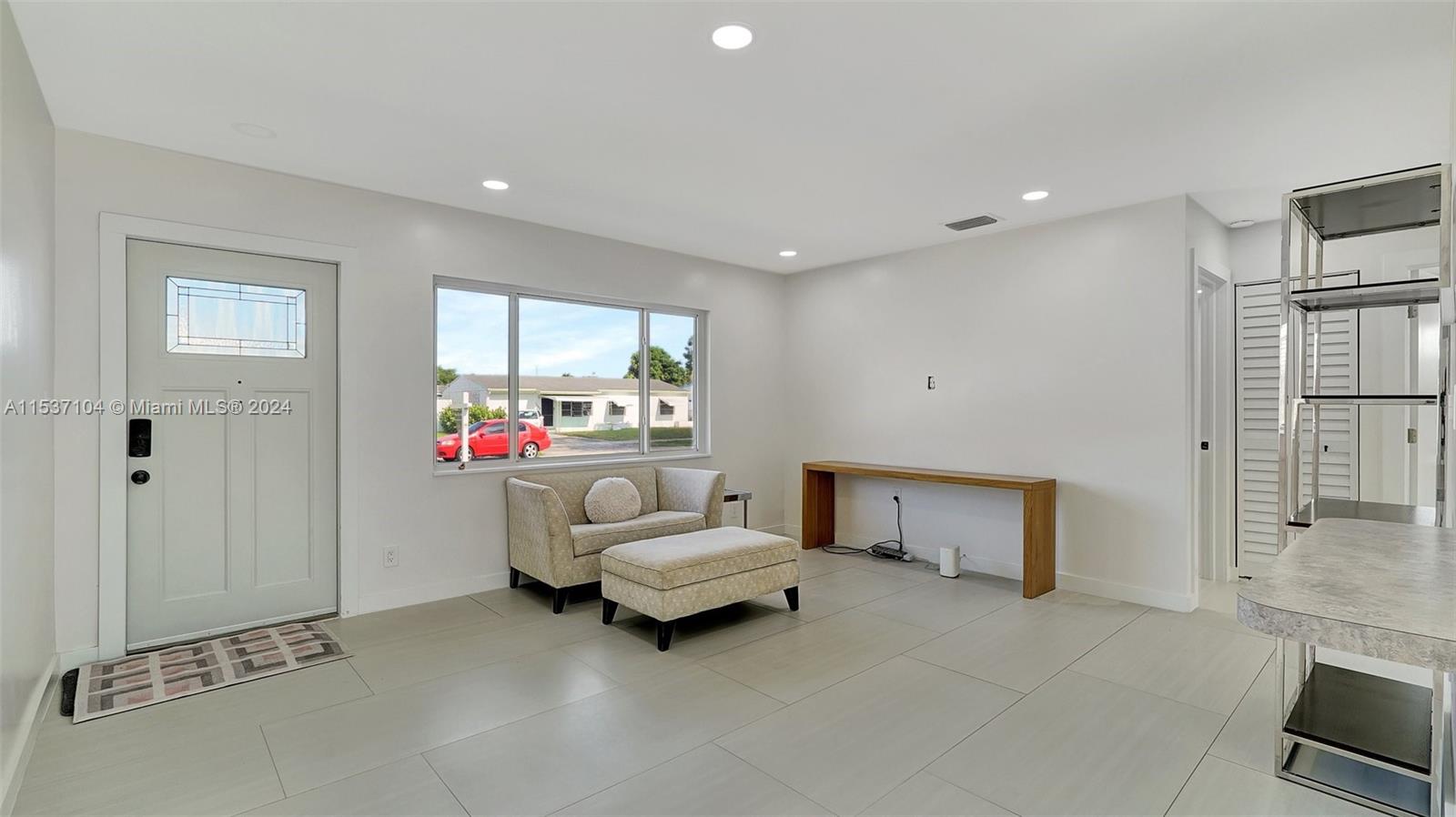 1621 SW 47th Ter