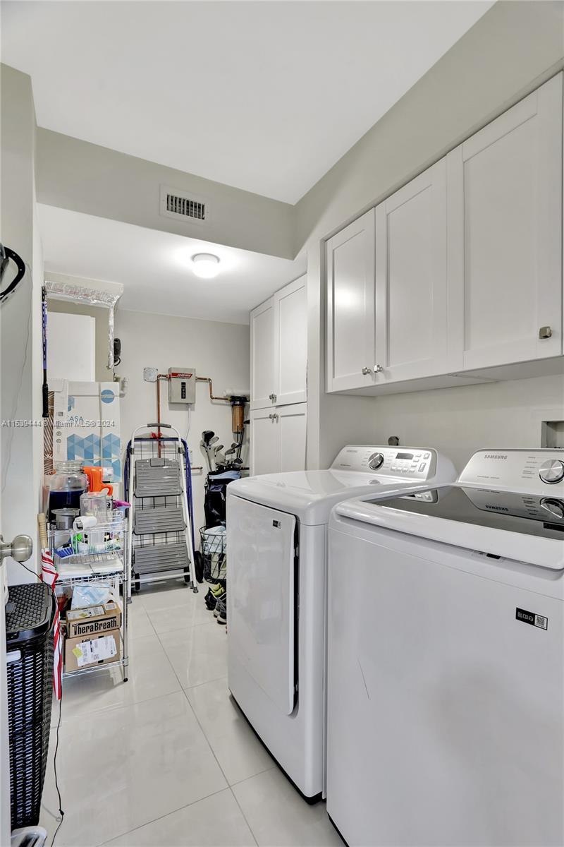 2580 NW 103rd Ave # 306