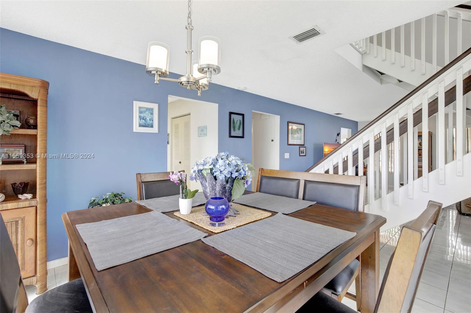 246 SW 159th Ave