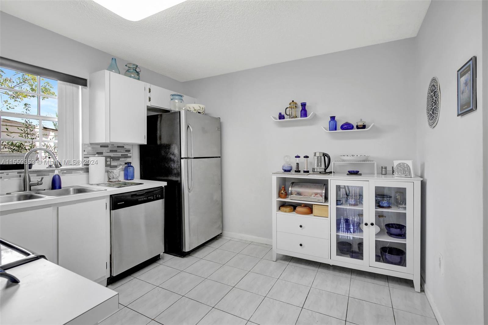 246 SW 159th Ave