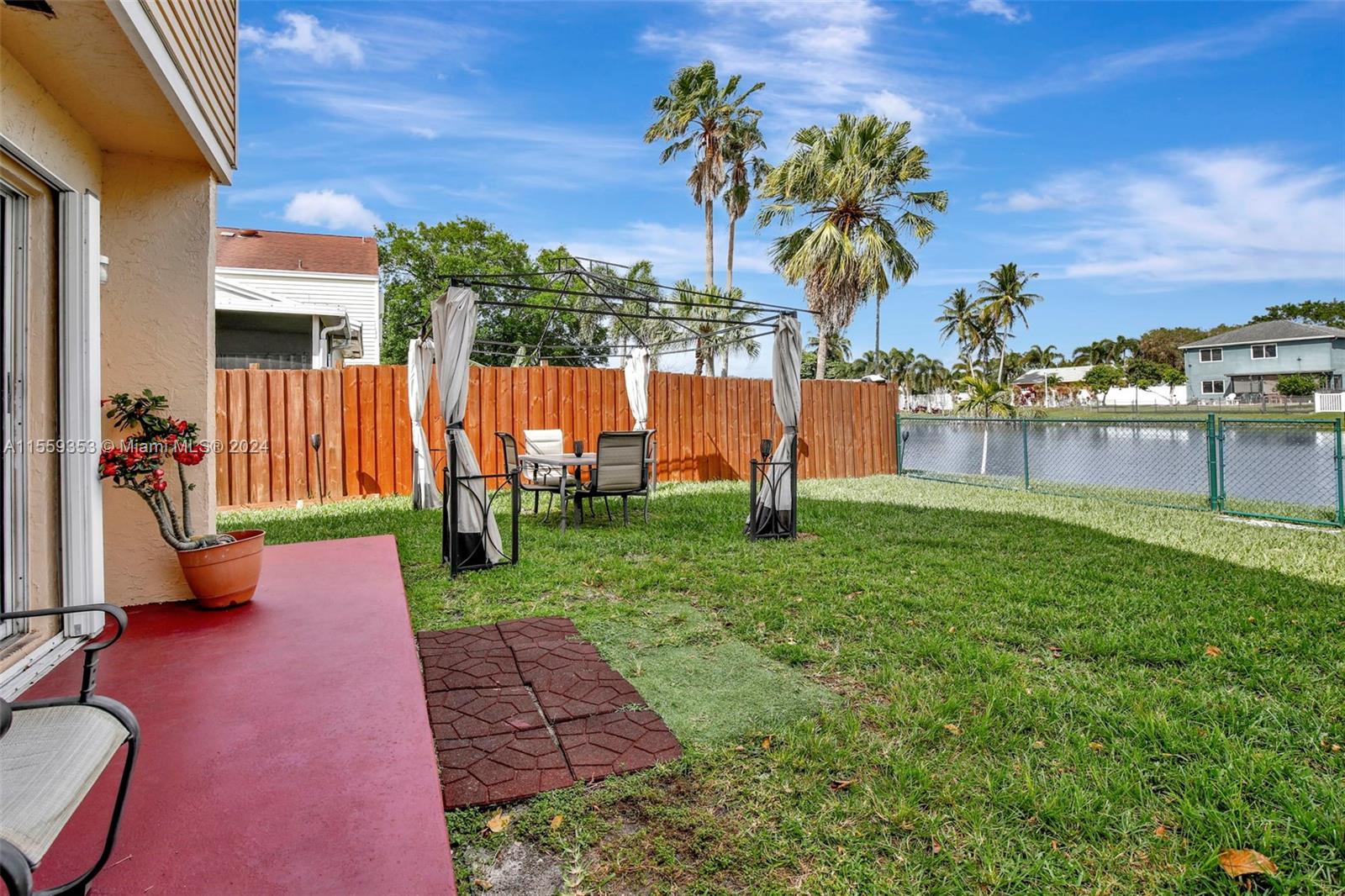246 SW 159th Ave