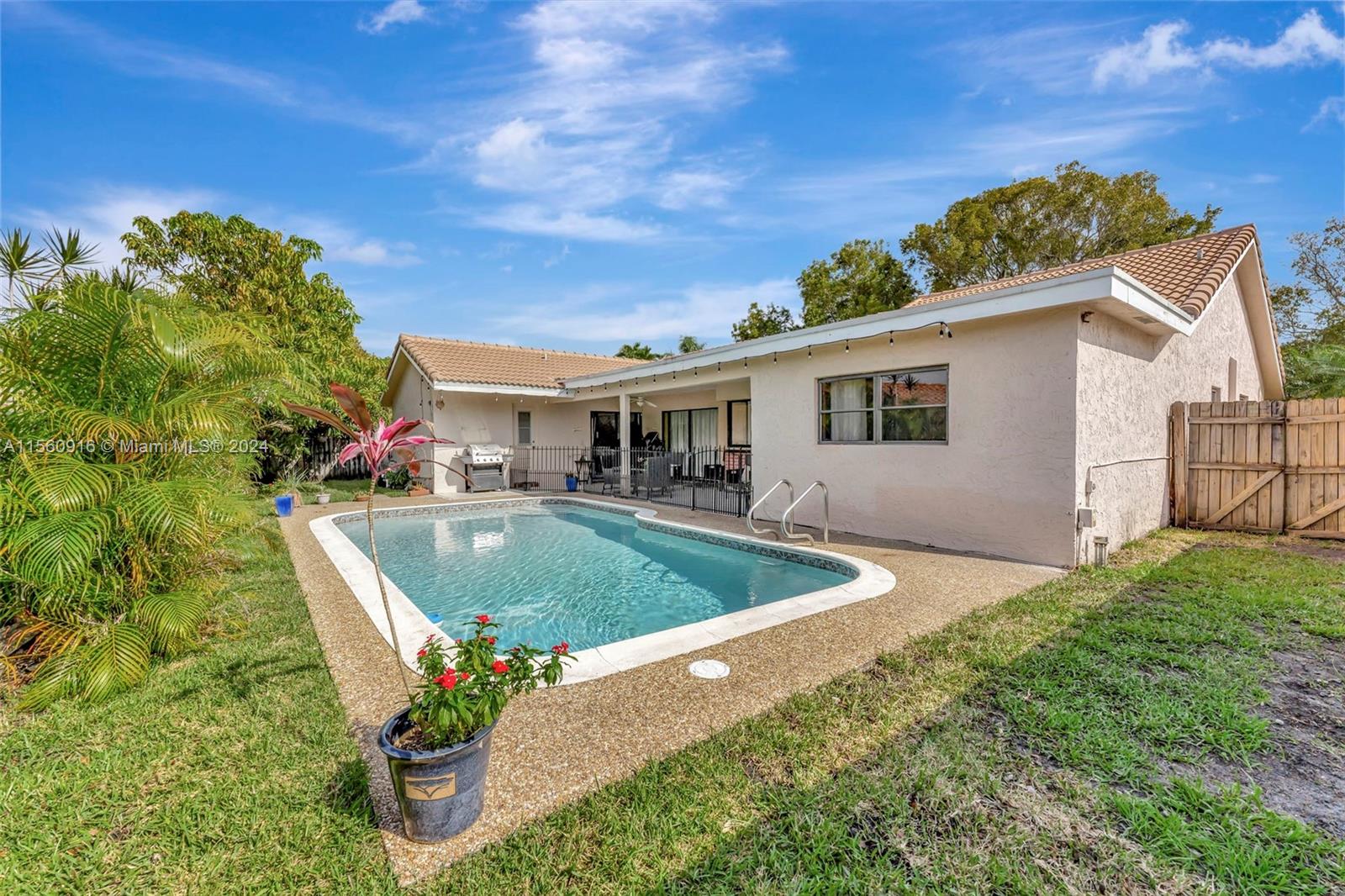 10501 NW 5th Mnr