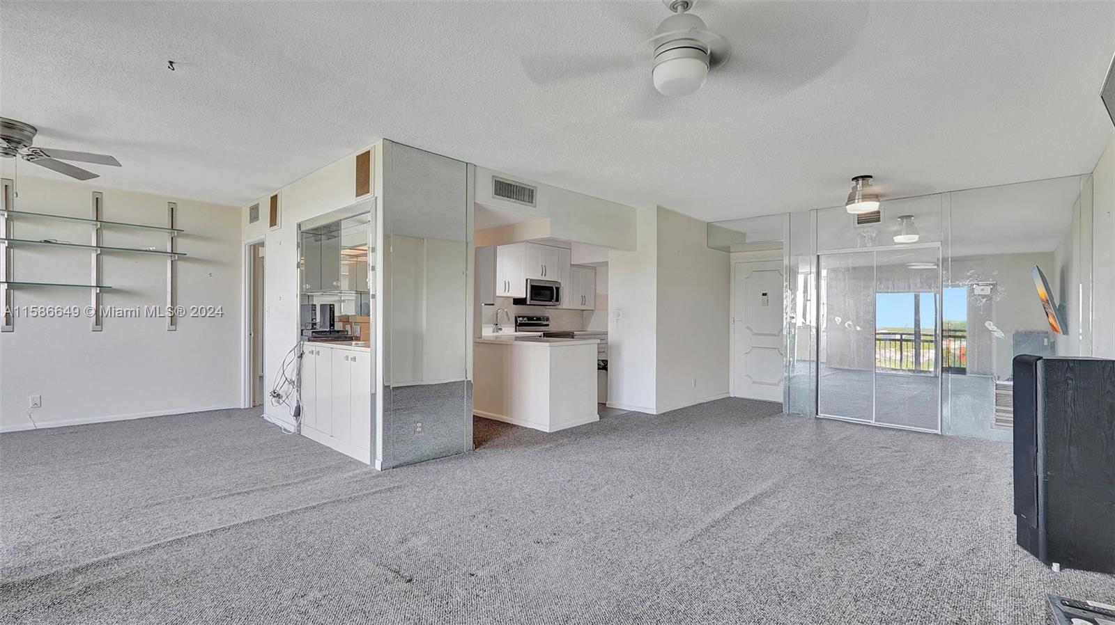 4400 Hillcrest Dr # 710B
