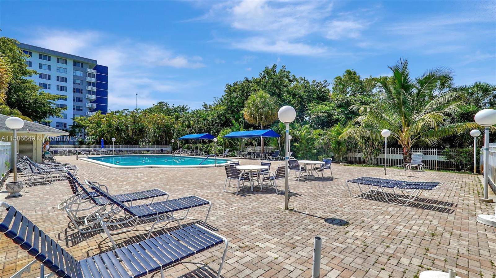 4400 Hillcrest Dr # 710B