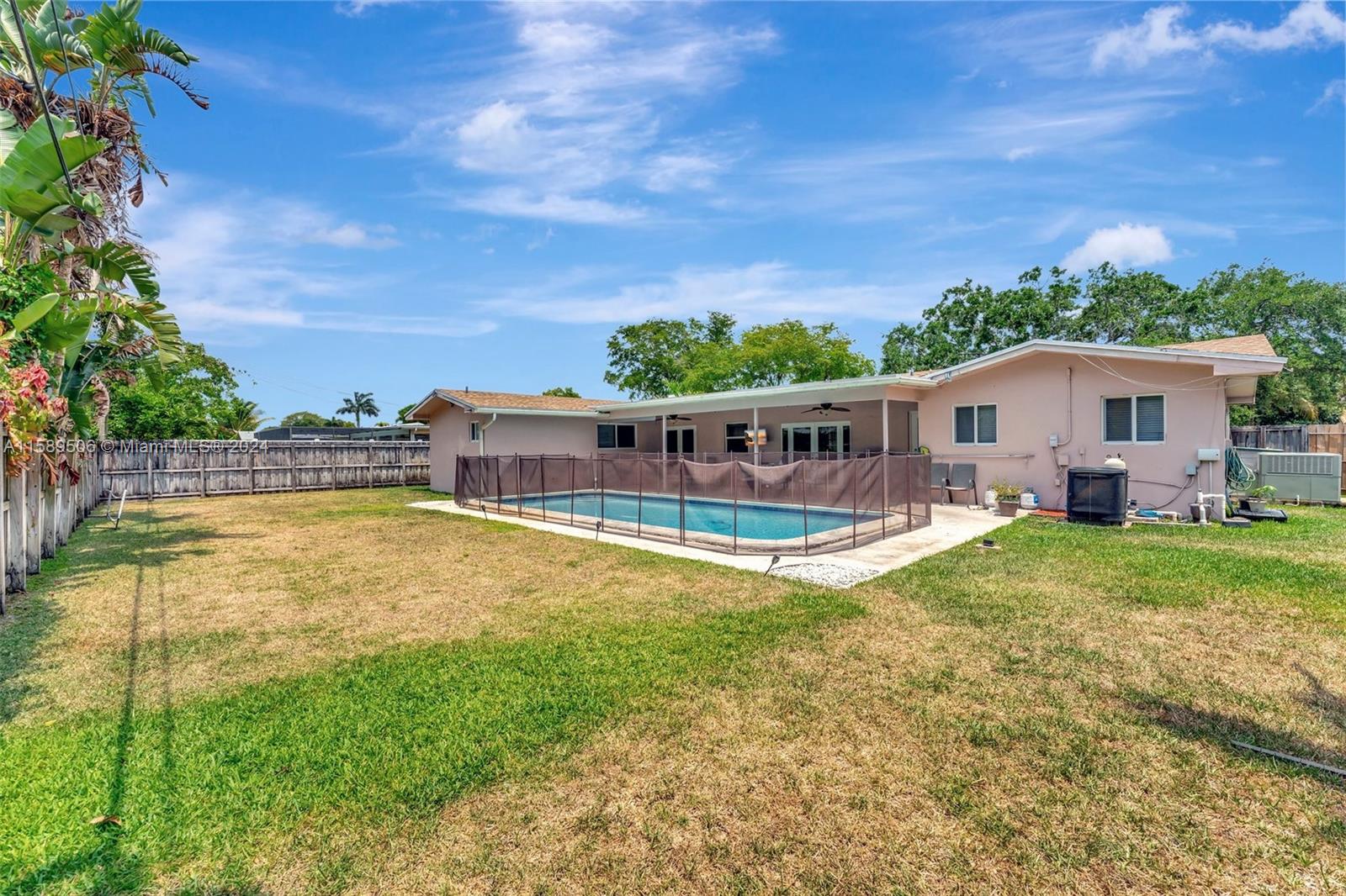 7340 NW 14th St