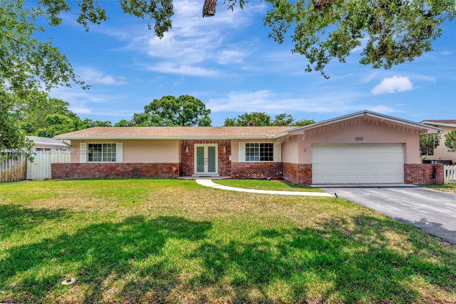 7340 NW 14th St
