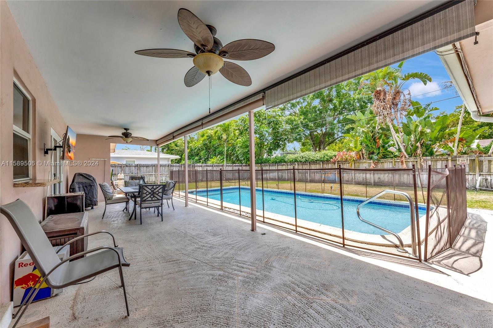 7340 NW 14th St