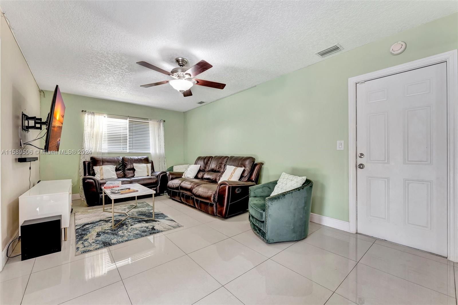 7340 NW 14th St