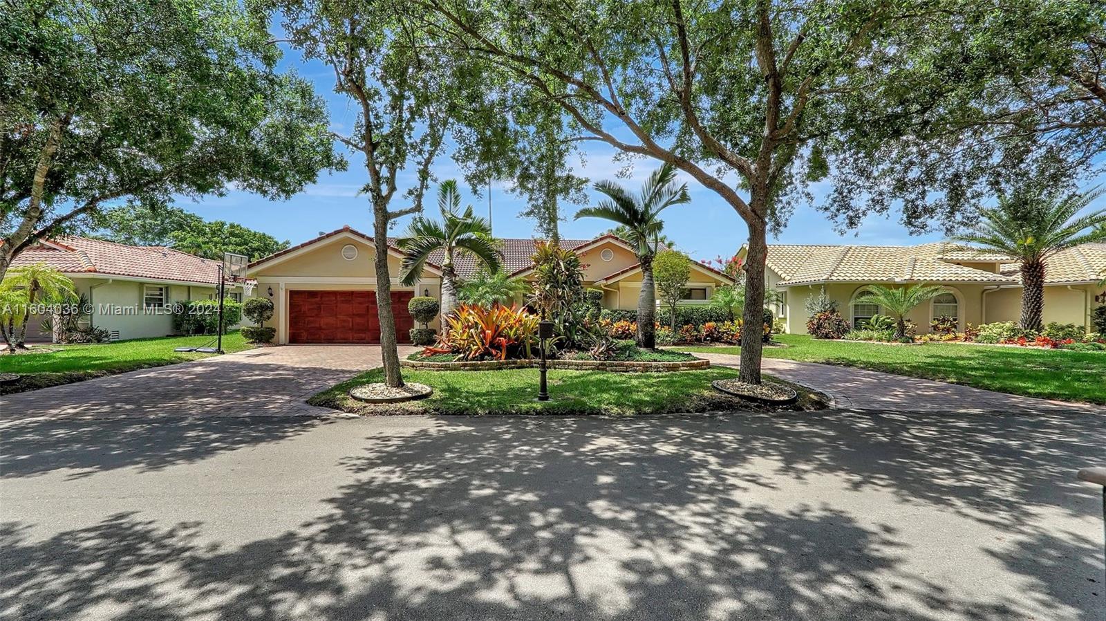 9324 NW 10th St