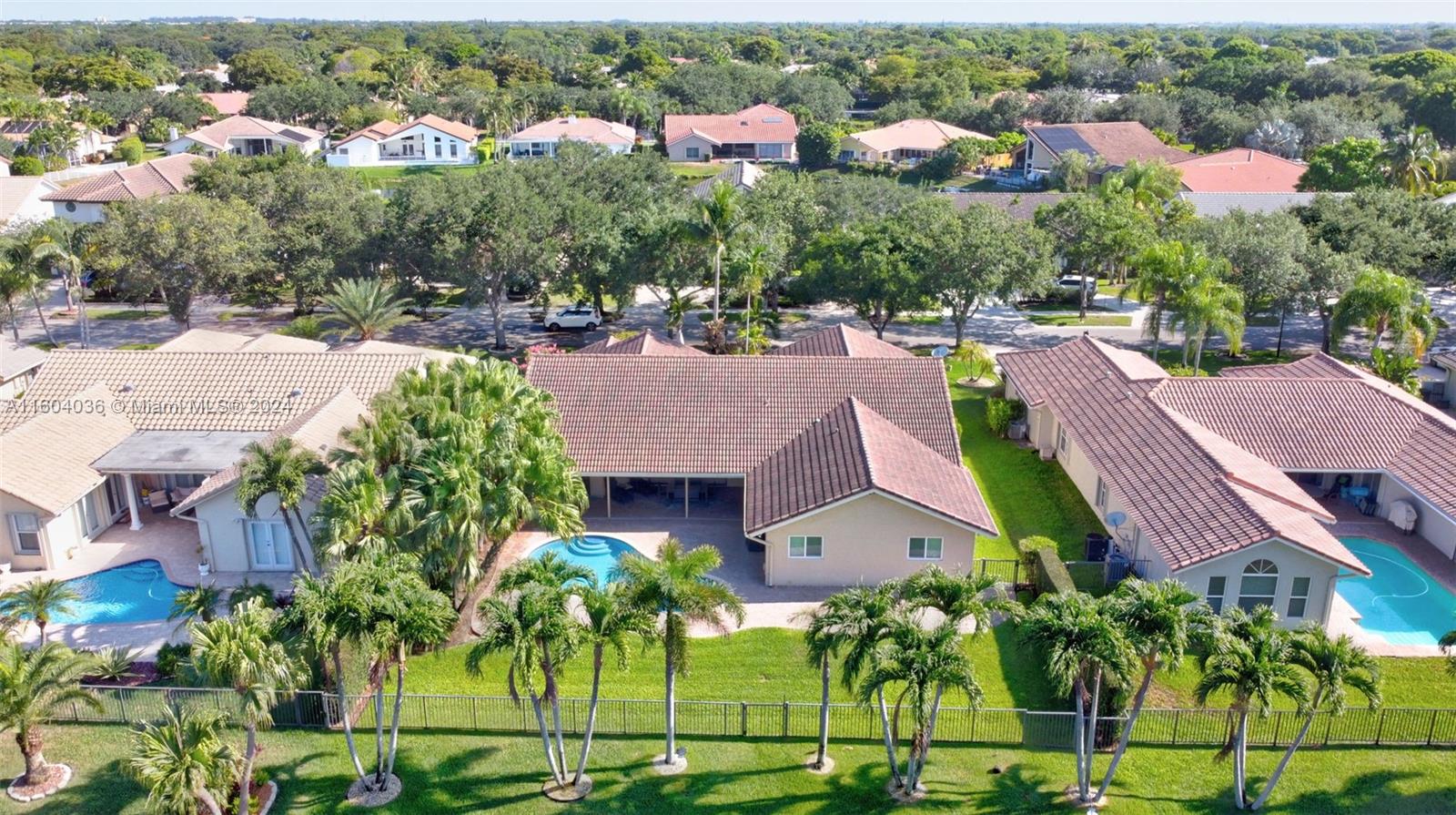 9324 NW 10th St