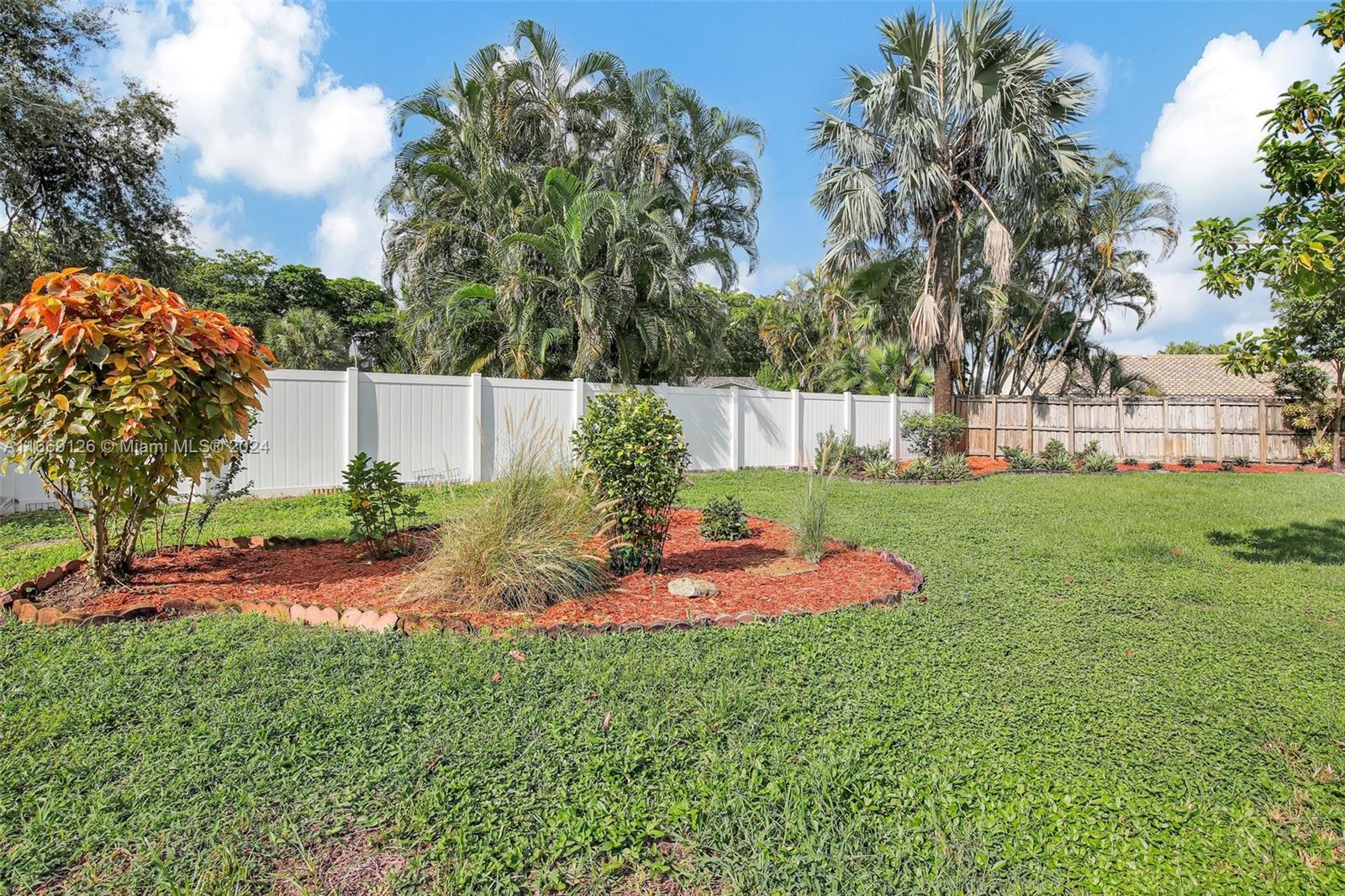 1491 SW 70th Ter