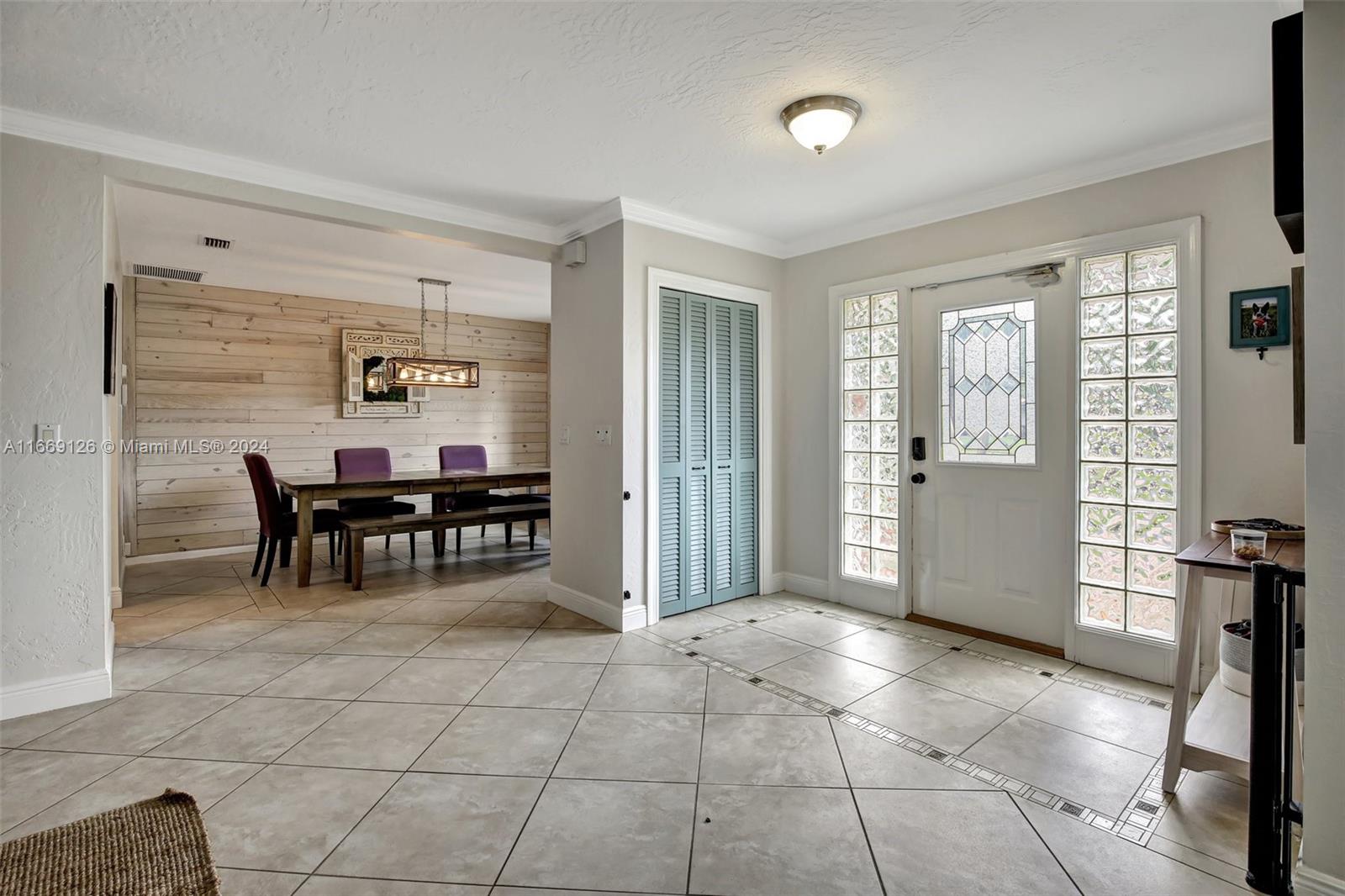 1491 SW 70th Ter
