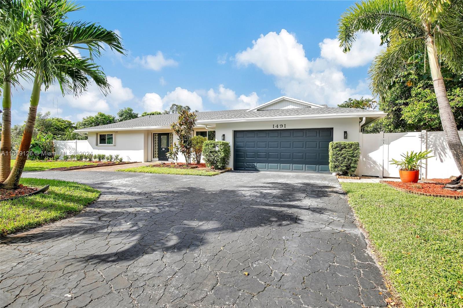 1491 SW 70th Ter