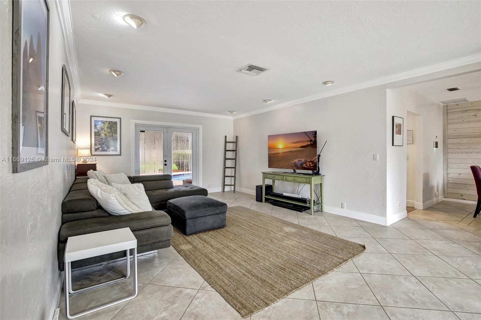 1491 SW 70th Ter
