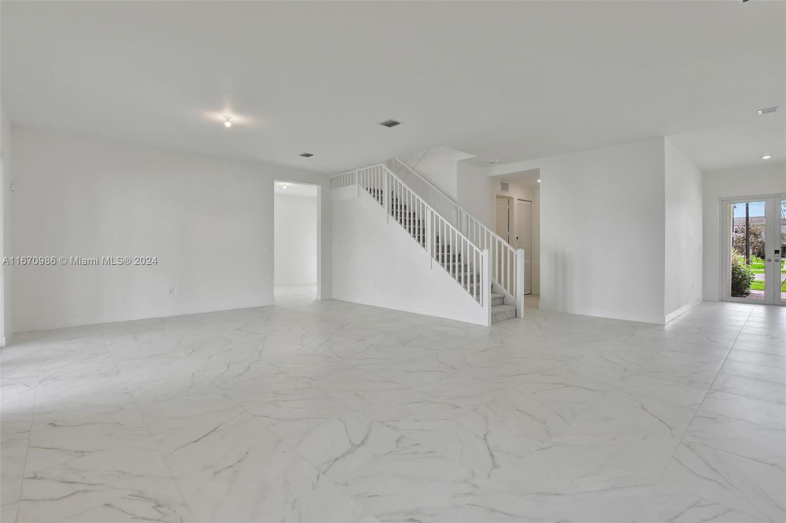 4440 SW 122nd Way