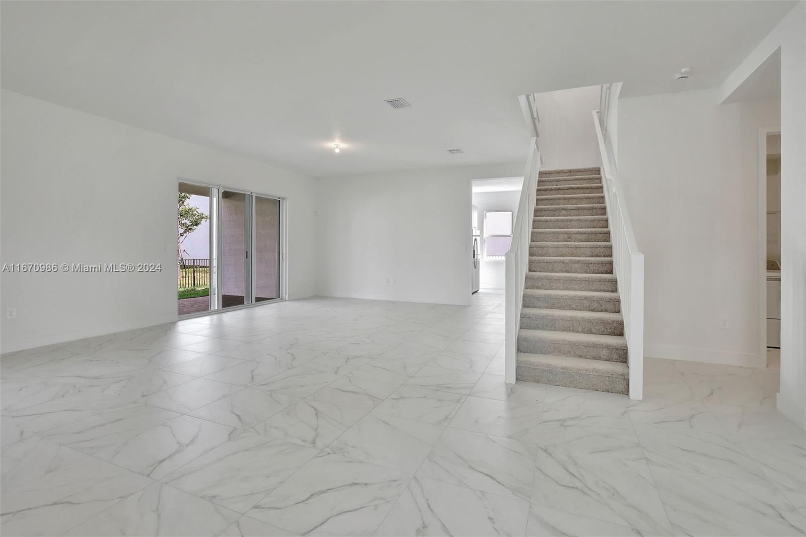 4440 SW 122nd Way
