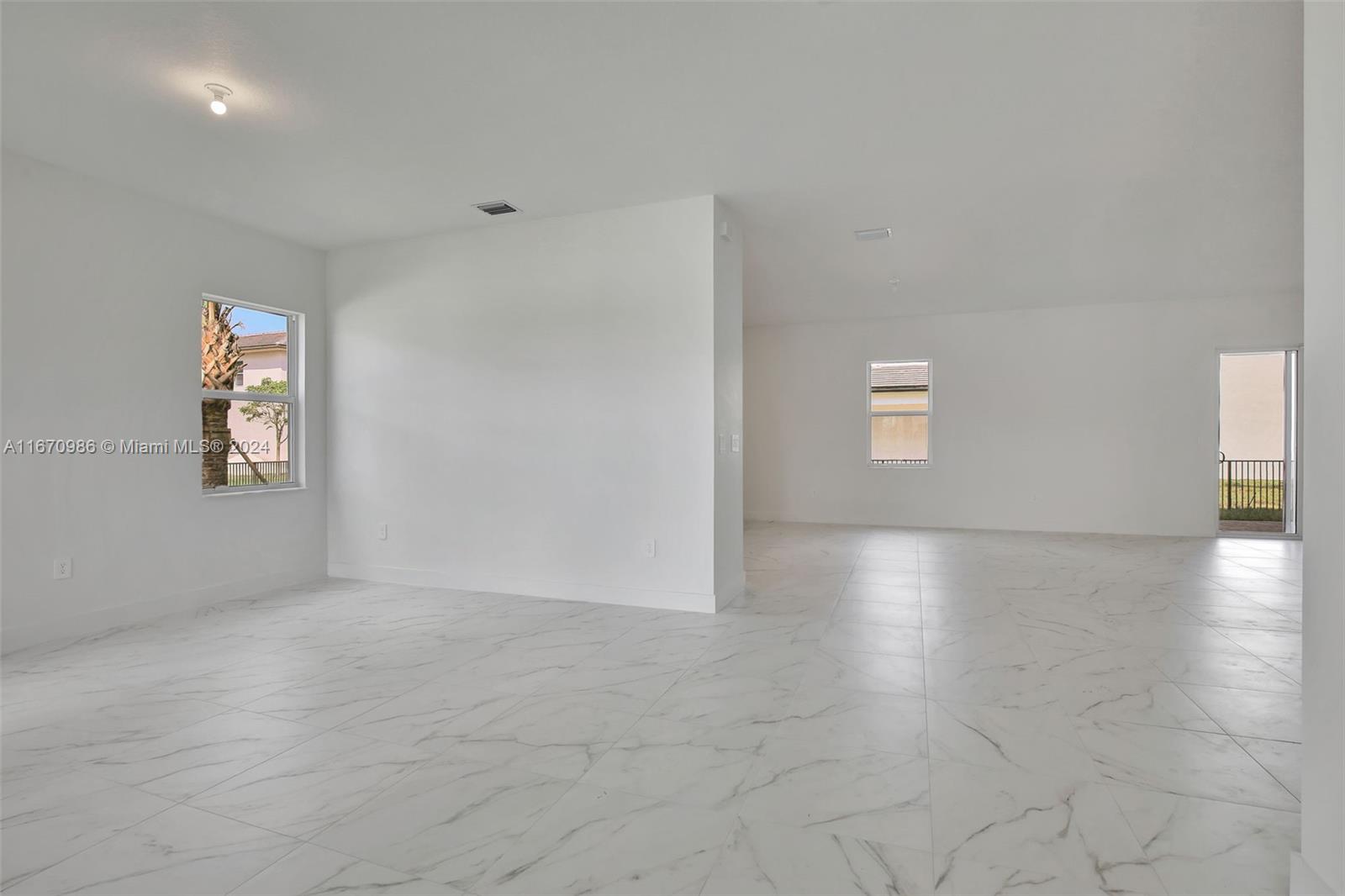 4440 SW 122nd Way