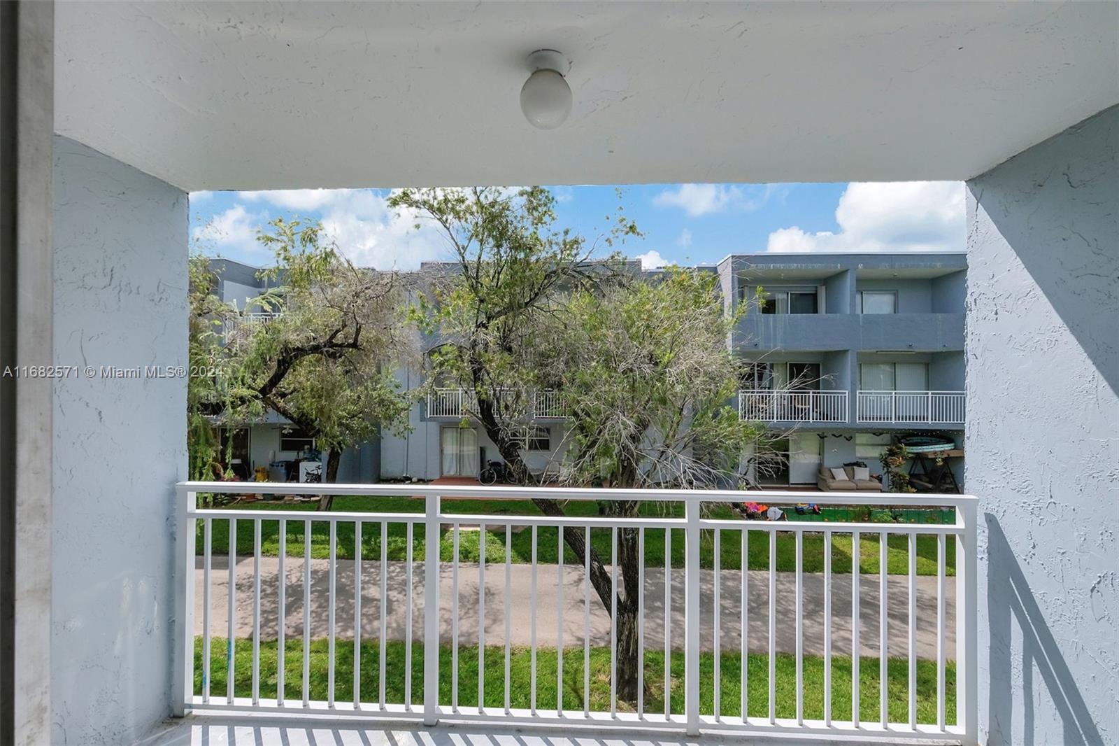 9373 Fontainebleau Blvd # K215