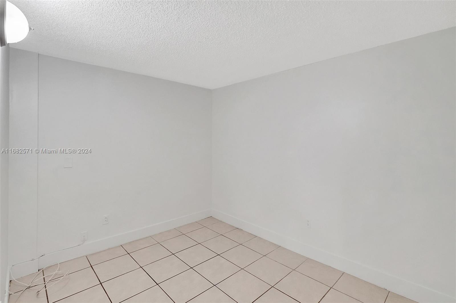 9373 Fontainebleau Blvd # K215