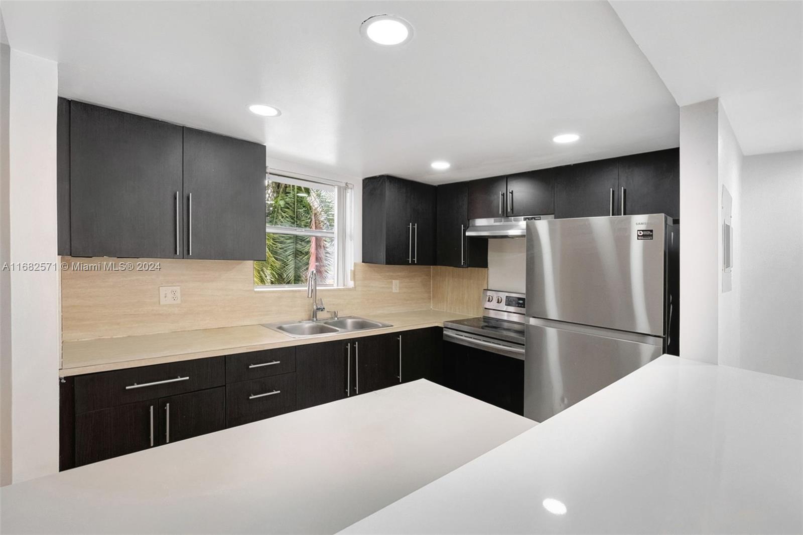 9373 Fontainebleau Blvd # K215